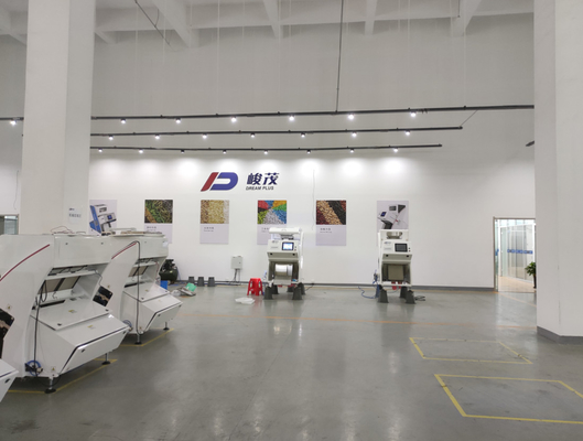 Máy phân loại gia vị Quang học AC220V 50Hz 2T / H Đầu ra